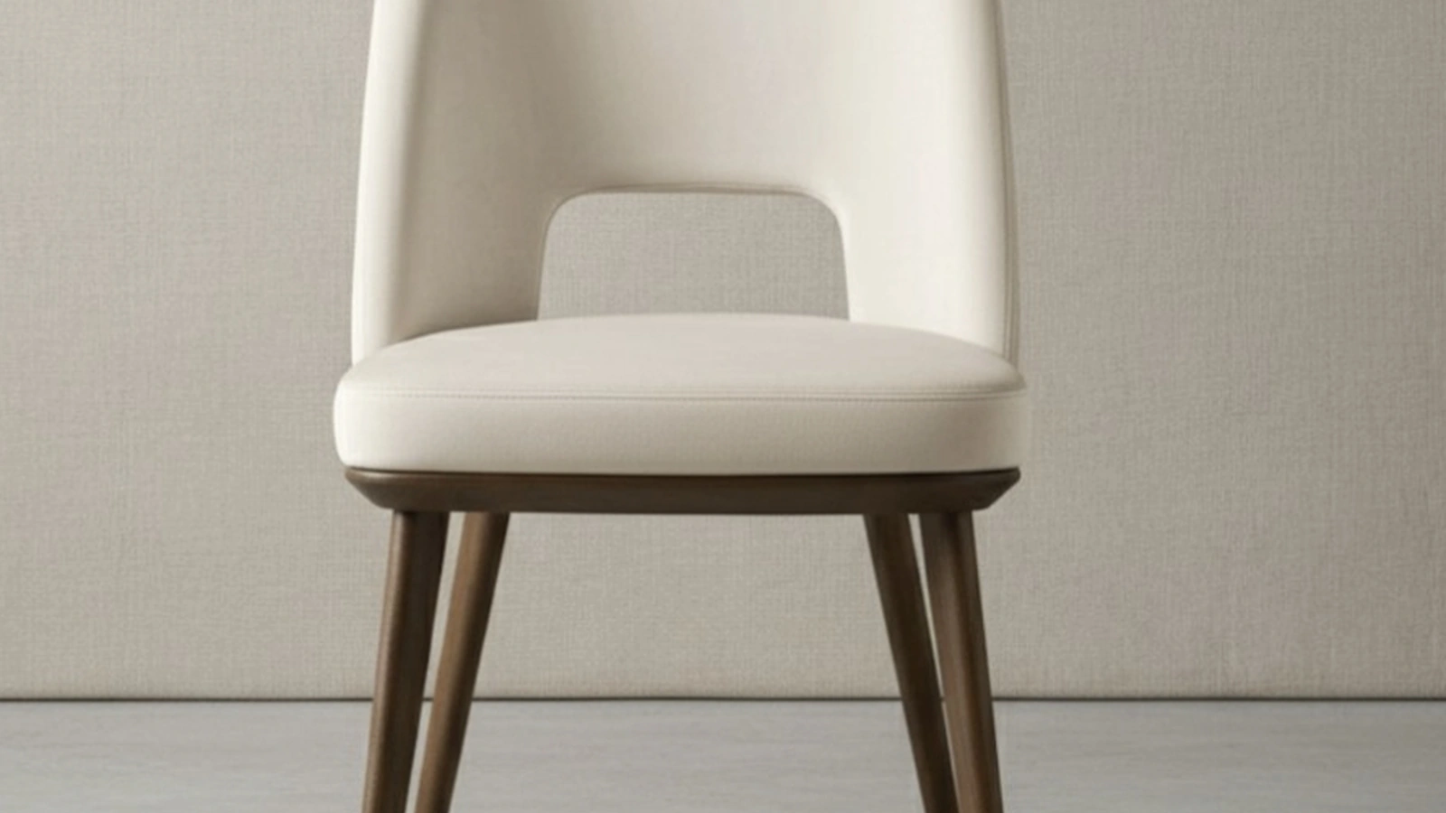 Sedia in pelle Foyer di Calligaris