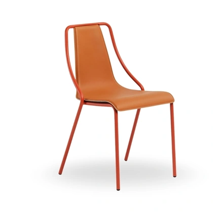 Sedia Ola in cuoio di Midj